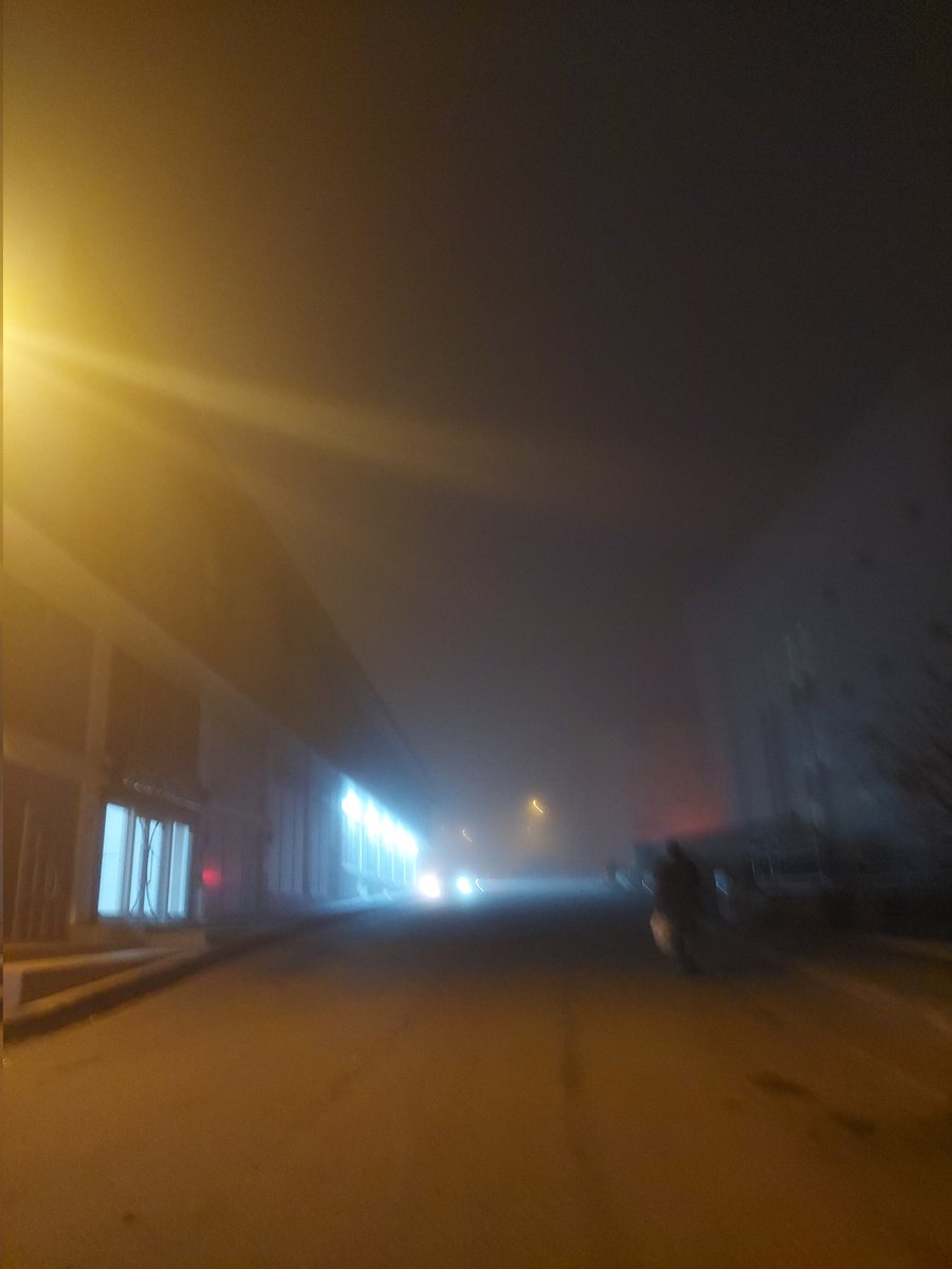 Hamd olsun bu şekliyle bizim ev görünmir,  el yordamına kaldık 😂