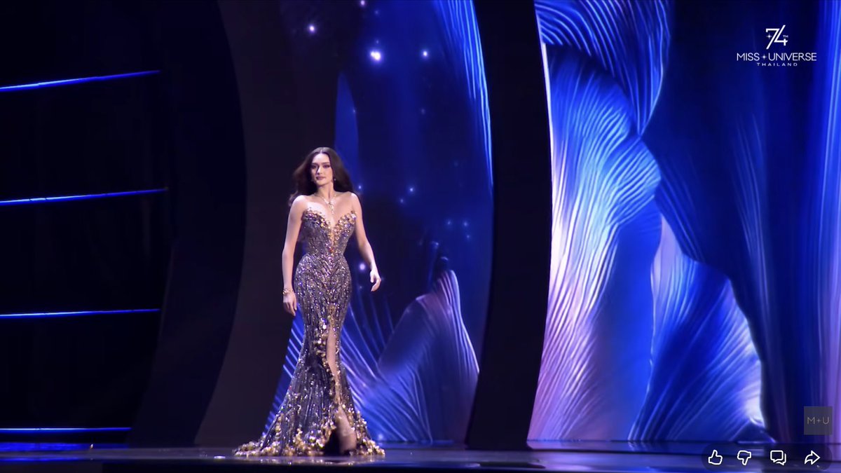 theTEENstagram's tweet photo. Ahtisa Manalo’s Evening gown 🤍 #MissUniverse2025 https://t.co/A6dBIY5FpI