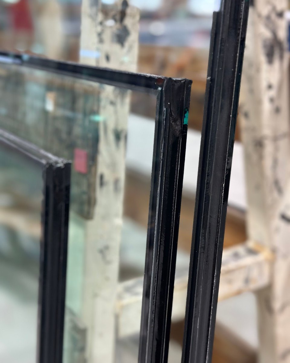 Security_Glass_'s tweet image. Foggy windows? You may not need full replacement.
Custom IGUs can restore clarity and energy efficiency for your existing window frames. Ask us how. 
#SecurityGlassWinnipeg #WindowReplacement #IGU