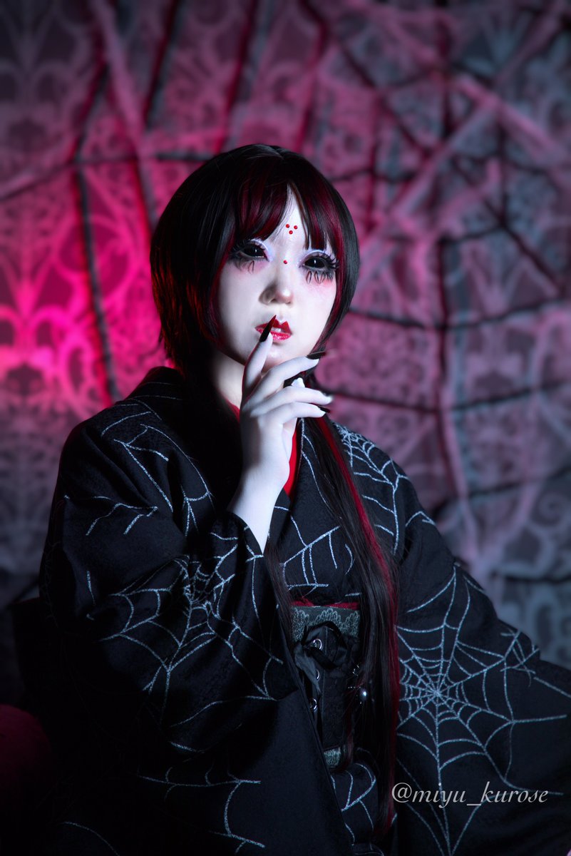 miyu_kurose's tweet image. 【創作Cosplay : 女郎蜘蛛🕷🕸】

女郎蜘蛛ト云フ妖怪

Make up:@shii__xxx 
Photo:@bashibashi_snow 
Studio:@_ShinanoMaru_