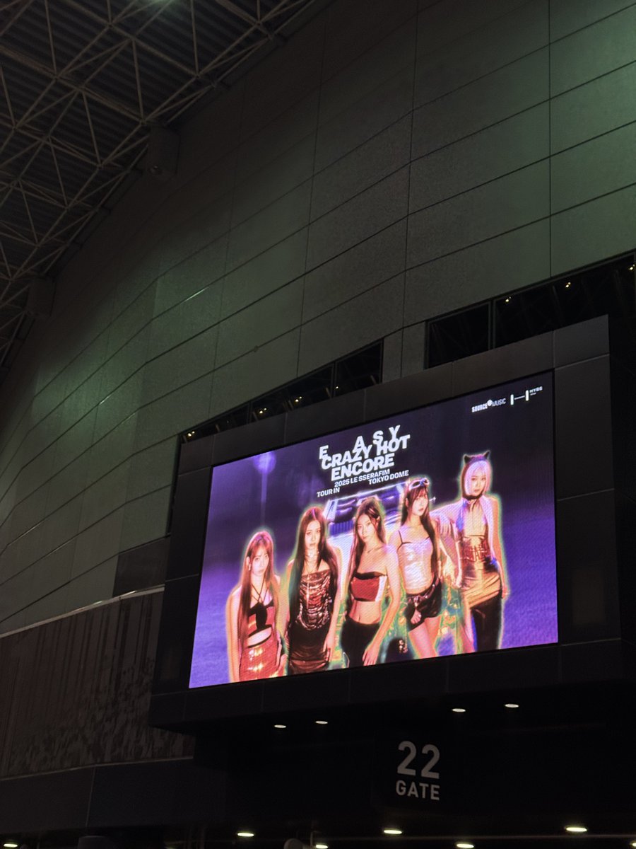 夢を叶える瞬間に携われるのはとても貴重な経験だなと感じれた公演でした☺️
改めて東京ドームおめでとう🎊