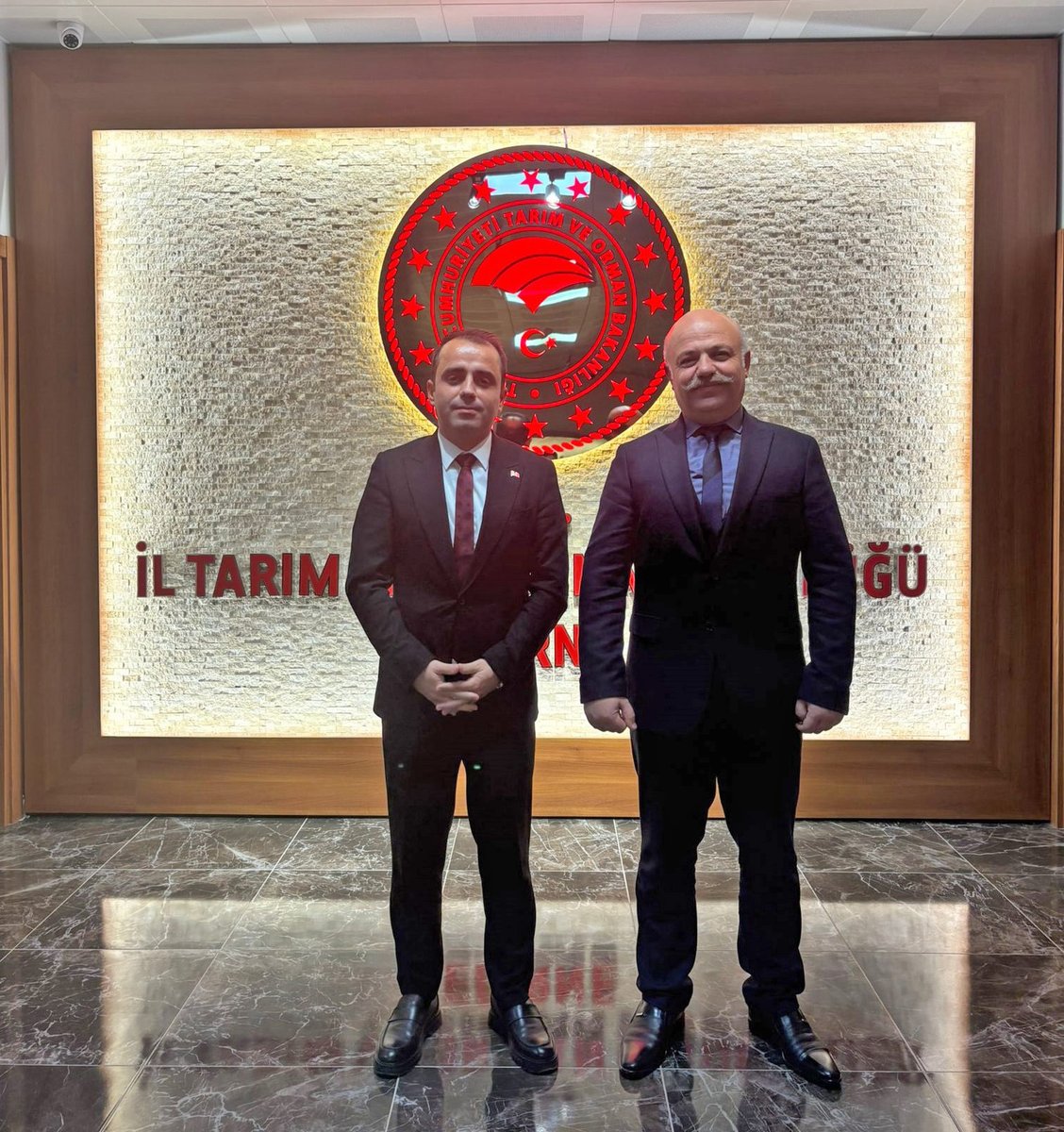 Tarım ve Kırsal Kalkınmayı Destekleme Kurumu (TKDK) Çanakkale İl Koordinatörü Ümit Ortan,  İl Müdürümüz İslam Köse’yi makamında ziyaret etti. 

Nazik ziyaretleri için kendilerine teşekkür ederiz.