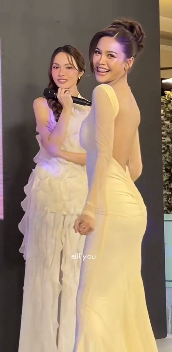 chanchanun93's tweet photo. ขนลุกน่ะ เส่วๆๆบอกไม่ถูก🤪🫣🤪 #DestinyClinicWithENGLOT #อิงล็อต #engc https://t.co/V3MFgEJVfl