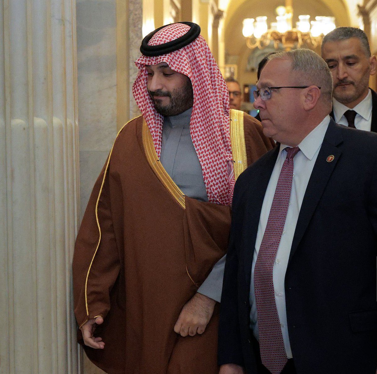 KING_MBS_'s tweet image. جانب من وصول سمو ولي العهد إلى الكونغرس