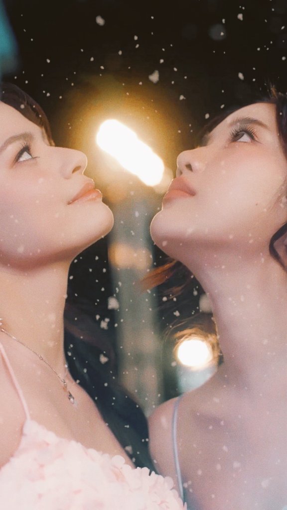 FreenBeckyLat's tweet image. Si ves tu bandera da RT 🇸🇻🇬🇹🇨🇷🇲🇽🇭🇳🇳🇮🇵🇪🇨🇴🇪🇨🇵🇦🇻🇪🇵🇷🇩🇴🇨🇺🇨🇱🇨🇦🇧🇴🇧🇷🇦🇷🇺🇾🇵🇾🇵🇹🇮🇨🇬🇧🇪🇸🇫🇷🇮🇹🇩🇪🇮🇳🇹🇭🇻🇳🇮🇩🇱🇦🇰🇭🇵🇭🇲🇾🇸🇬🇹🇼🇯🇵🇰🇷 y responde de dónde eres 👇🏼

FREEN BECKY AT CTW XMAS
#CTWXmasxFreenBecky
#ฟรีนเบค #FreenBecky 
#srchafreen #beckysangels 
#centralwOrld