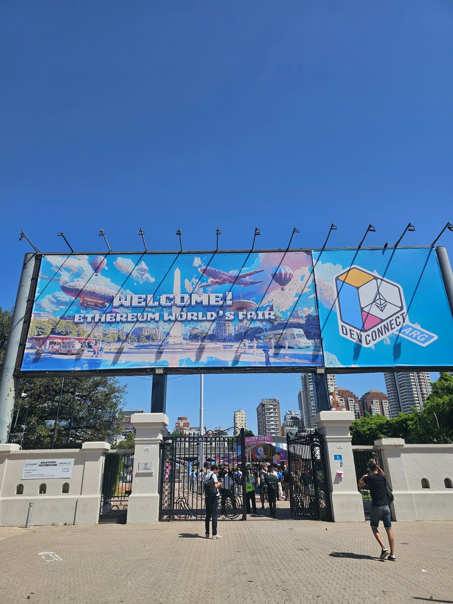 gitcoin's tweet image. GM @EFDevcon ☀️

Last day to swing by the Gitcoin booth at the ETH World Fair.

Come say hi, grab some stickers, and let’s coordinate 🤝

And tomorrow… the big one.  Schelling Point is finally here.

Energy through the roof 🔥