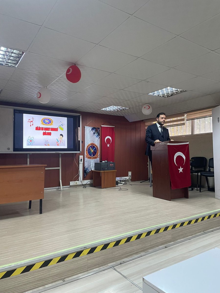 2025-2026 Bilim ve Sanat Merkezlerine Öğrenci Tanılama ve Yerleştirme Kılavuzu doğrultusunda hizmet bölgemizde olan Hilvan ilçemizde Siverek BİLSEM işbirliği ile bilgilendirme toplantısı gerçekleştirilmiştir.<a href="/hasansildak/">Hasan ŞILDAK</a> <a href="/salihsakmia/">Salih Sak</a> <a href="/n_kapanoglu/">n_kapanoglu</a> <a href="/ASIM_SULTANOGLU/">Asım SULTANOĞLU</a> <a href="/siverekmem63/">Siverek İlçe MEM</a>