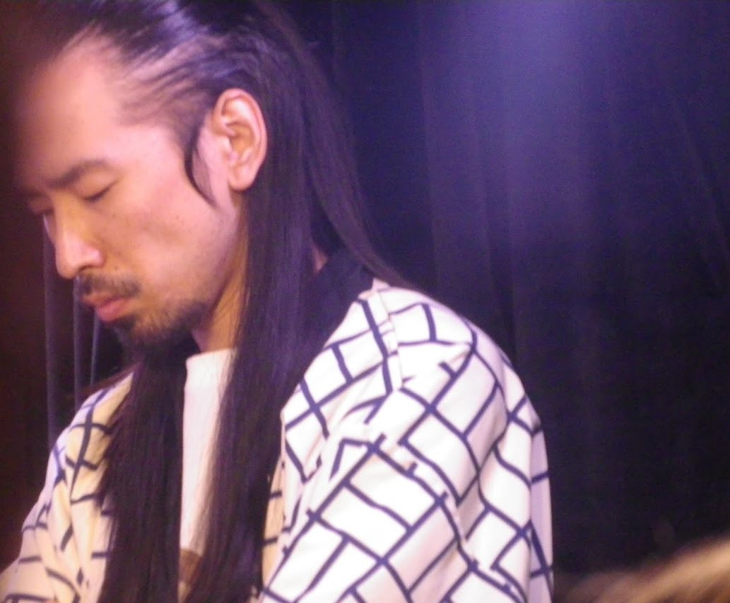 sx_o2i's tweet image. 高円寺の新劇場も楽しみですし、毎月開催が名言されていてオタクはご機嫌です🎶ネタも信じられないくらい面白くてずっと楽しかった🎶
とりあえず社歌がどうなるかが楽しみ