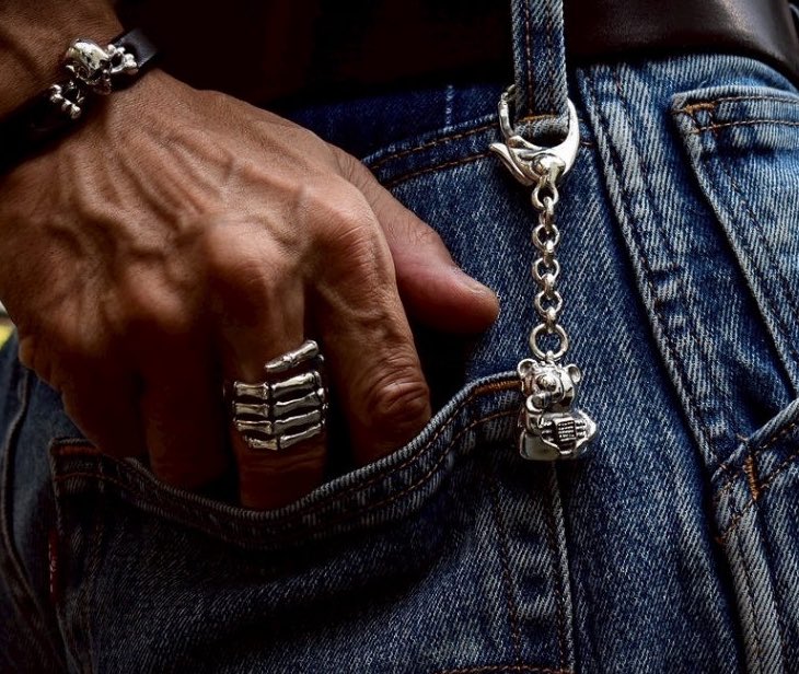 hideさん雑貨アクセサリーコスメ hideさんモデルの格好いいブレスレット、かわいいチョロQ紹介！ - 良盤