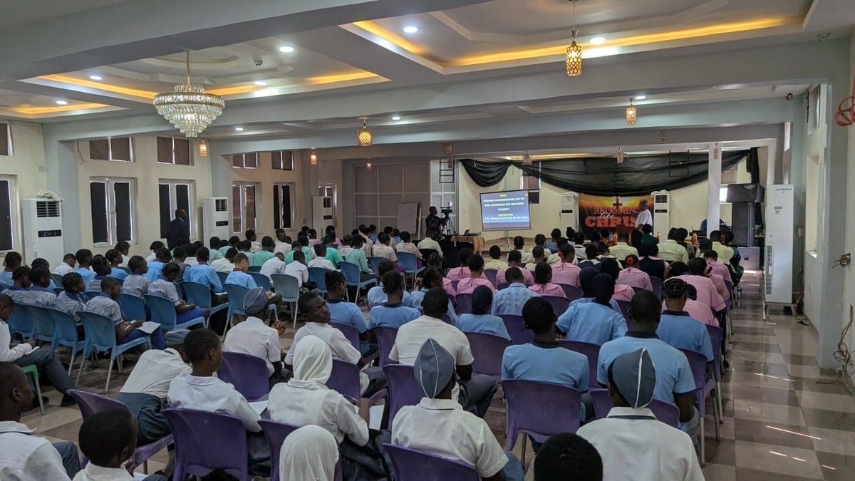 ⭐️We met the leaders who will decide tomorrow and they need us today.

That is exactly why we built the Cowri Program — to make sure that every child gets to have a future.

🔗 Learn more about the Cowri Program:
lnkd.in/dGTwZZFD

#school  #finance #education #cowri