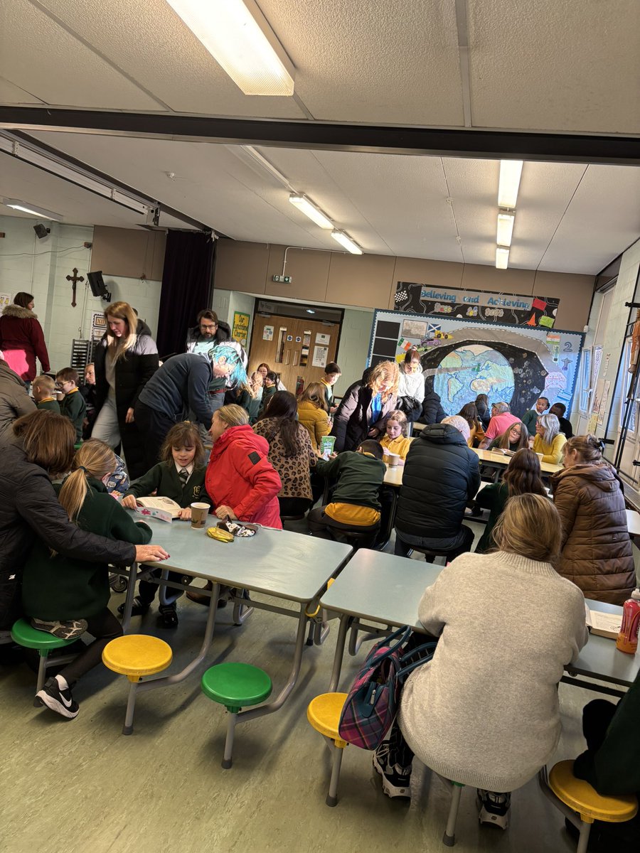 wlstnicholasps1's tweet image. A huge thank you to all our lovely P4–P7 families who joined us for today’s Book and a Brew! We hope you enjoyed your hot beverage and loved spending time reading with your child. It was wonderful to see so many of you sharing stories together.
#lovereadingstnics #literacystnics