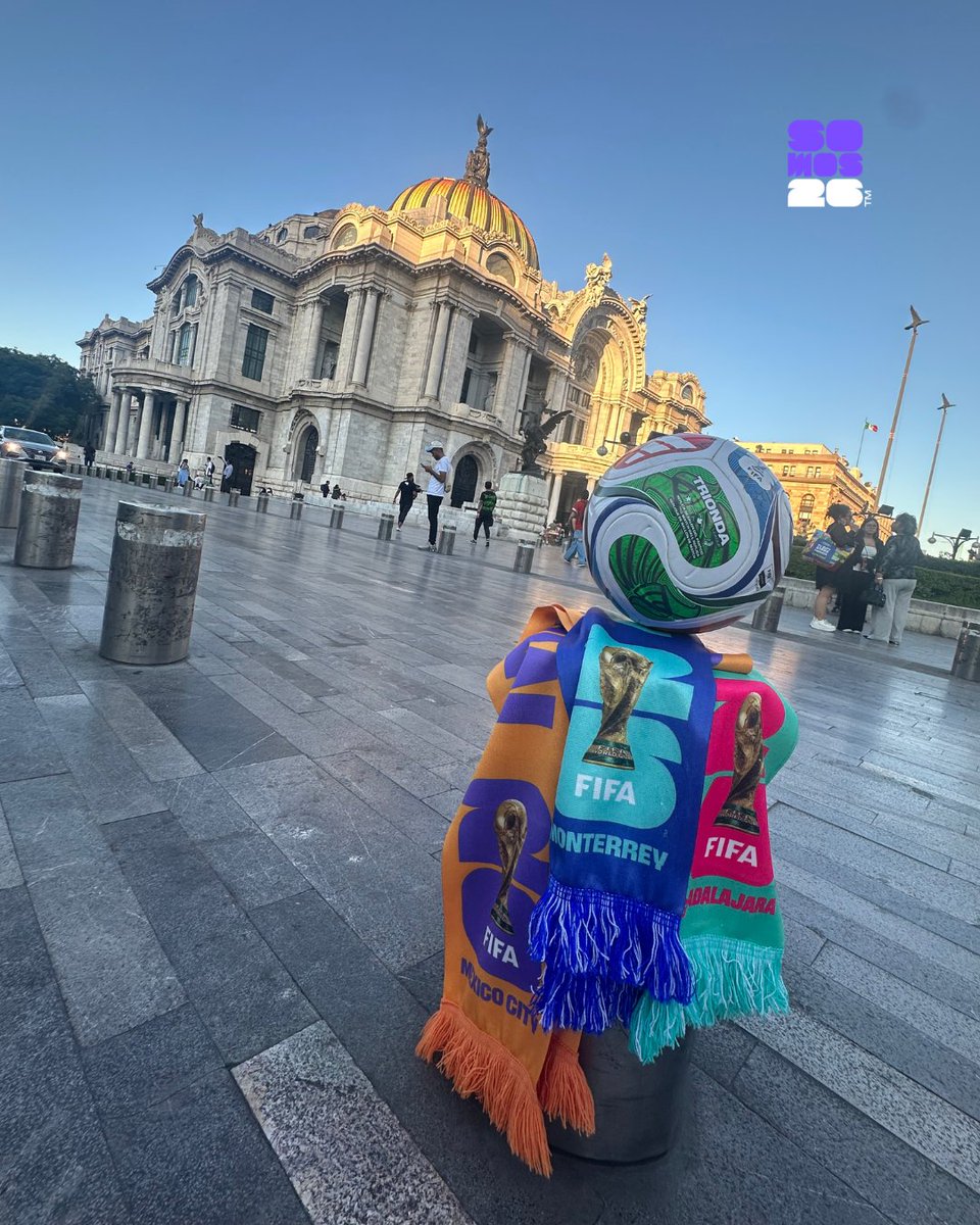 MexicoCity26's tweet image. Tres ciudades, un país y una misma pasión.  🇲🇽🔥 

Ciudad de México, Guadalajara y Monterrey: listos para encender la fiesta del futbol. 🏟️⚽️ 

#WeAreReady #Somos26 #FIFAWorldCup