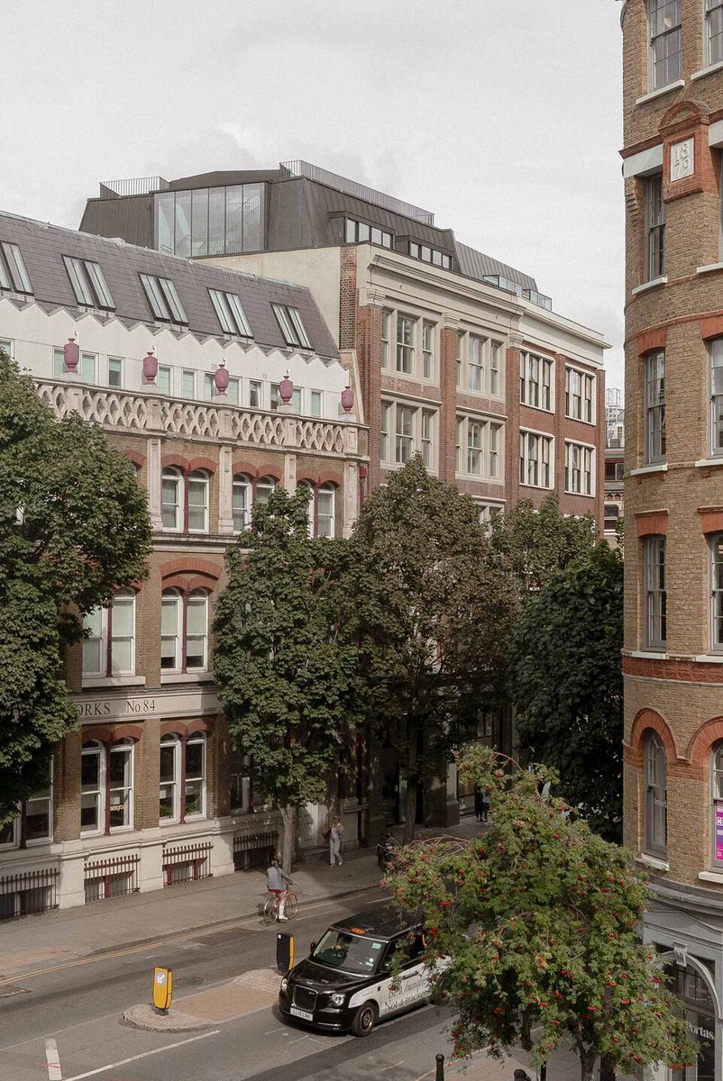 Archello's tweet image. A fabric-first retrofit by @AFL_tweet transforms a Victorian warehouse using low-carbon blockwork, wood-fibre insulation, triple glazing, and lightweight extensions.
archello.com/project/clerke… 

#ArchitectureForLondon #LowCarbonRetrofit #AdaptiveReuse
