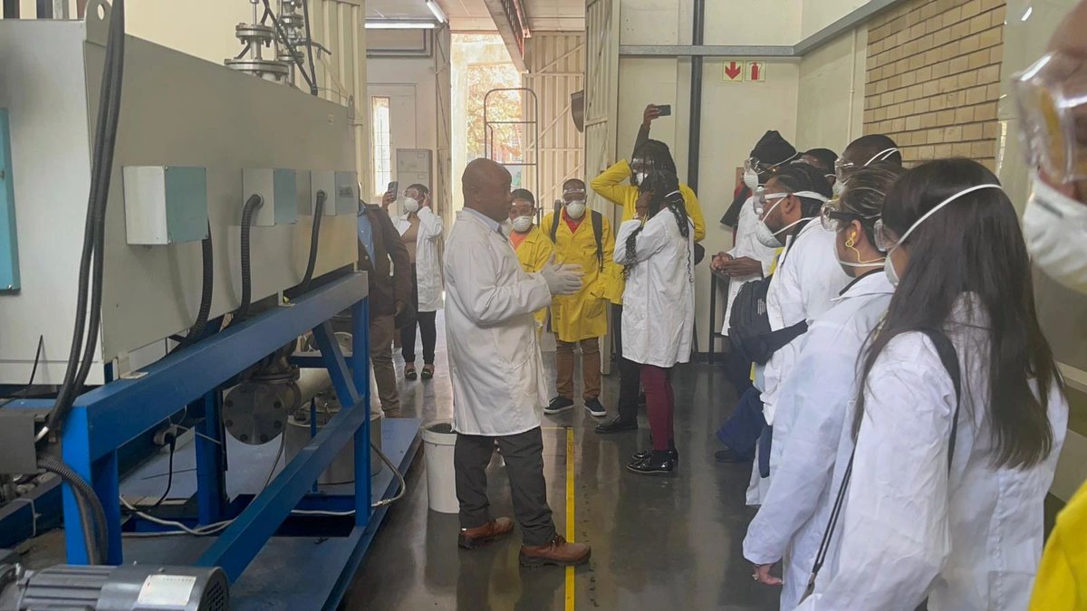 UHEngineering's tweet image. How are you celebrating international education week?!

Check out the photos to see our global coogs in action!
Check out the link to catchup on our global engagement programs.
uh.edu/global/