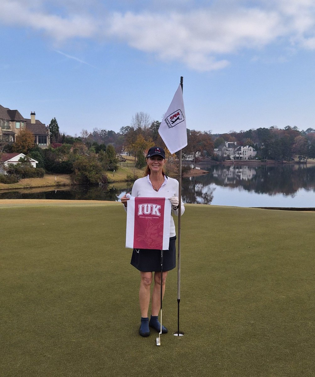 FearTheSkirt's tweet photo. Hey @KloenneGregory guess what came in the mail yesterday and on the course today? #IUK https://t.co/WZD1NIFb39