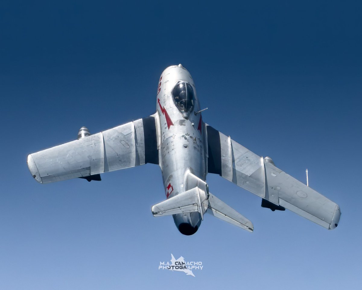 MiG-15bis (Lim-2) from @fubar_aviation during @antidotumairshow.

#mig #mig15 #mikoyan #mikoyanmig15 #mig15uti #lim #lim2 #PolishAirForce #nikon