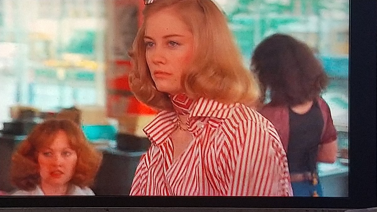 hakkiri4825's tweet image. タクシードライバー
ロバートデニーロ
ショディフォスター良かったがストーリーは今一！
#ロバートデニーロ
#ジョディ・フォスター