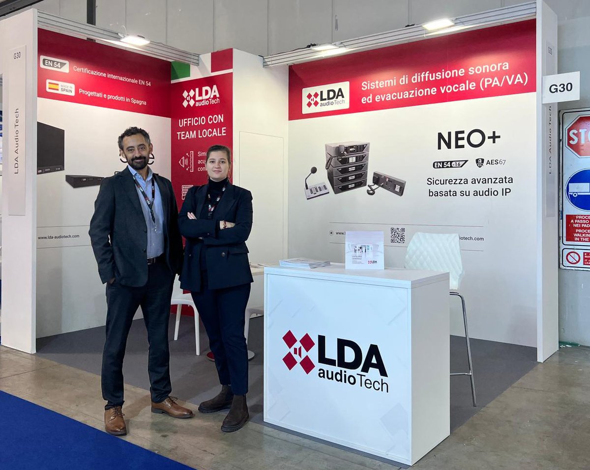 LDAAudioTech's tweet image. @SICUREZZA2023 2025 è in pieno svolgimento! 🚀

Siamo pronti al padiglione 5, stand G30, per parlare di protezione antincendio intelligente, soluzioni PA/VA integrate e gestione efficiente di ambienti #EN54.

Passa a trovarci e scopri di più. 

#LDA #LDAAudioTech #Sicurezza2025