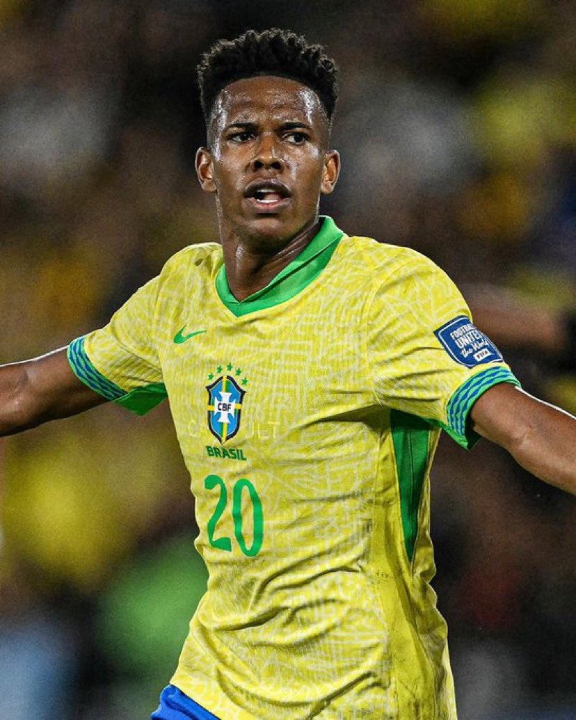 Can we all agree that if Chelsea makes it to the finals of the Champions League !!!

Estêvão will win the Ballon D'or ???