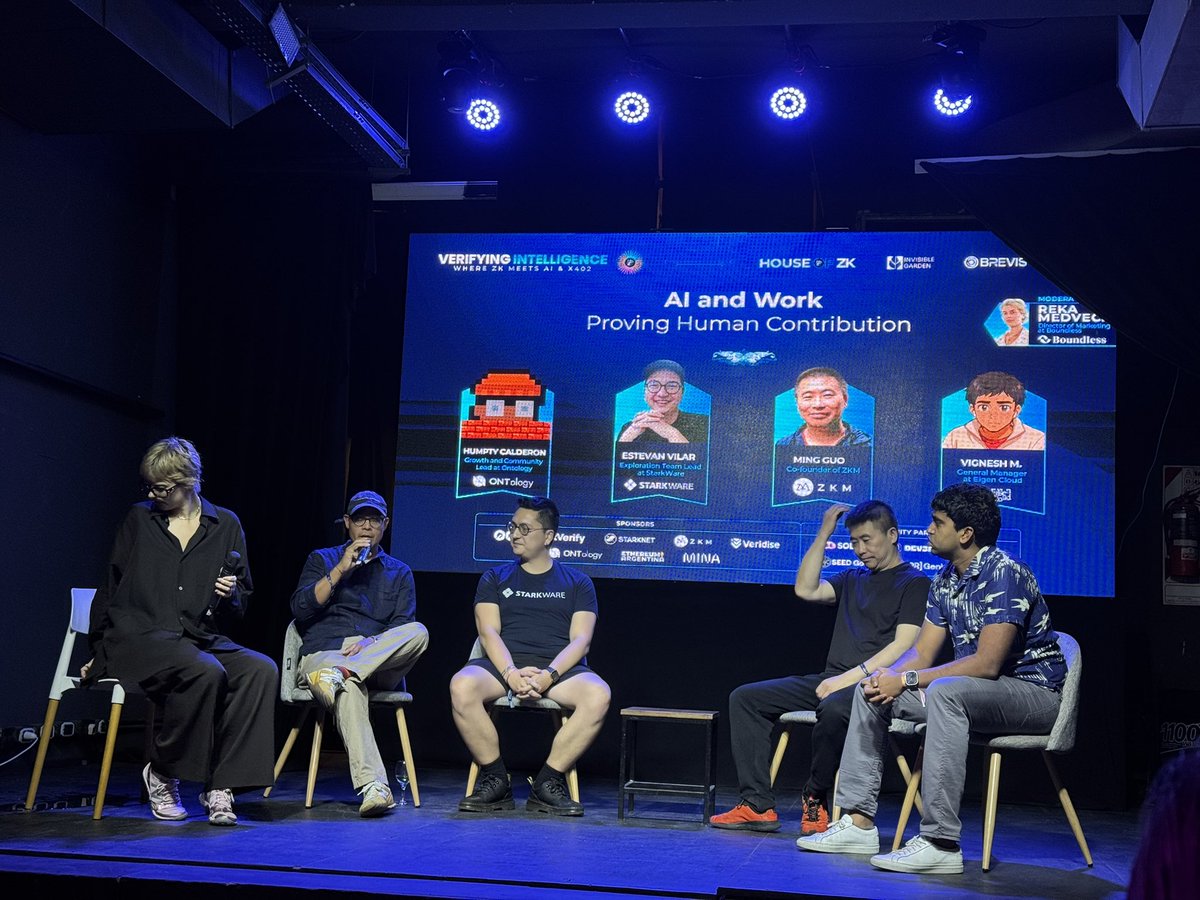 OntologyNetwork's tweet image. Next on stage is @humpty0x, joined by @StarkWareLtd, @ProjectZKM, @eigencloud, and @boundless_xyz.

Proving to be another great event by @HouseofZK.