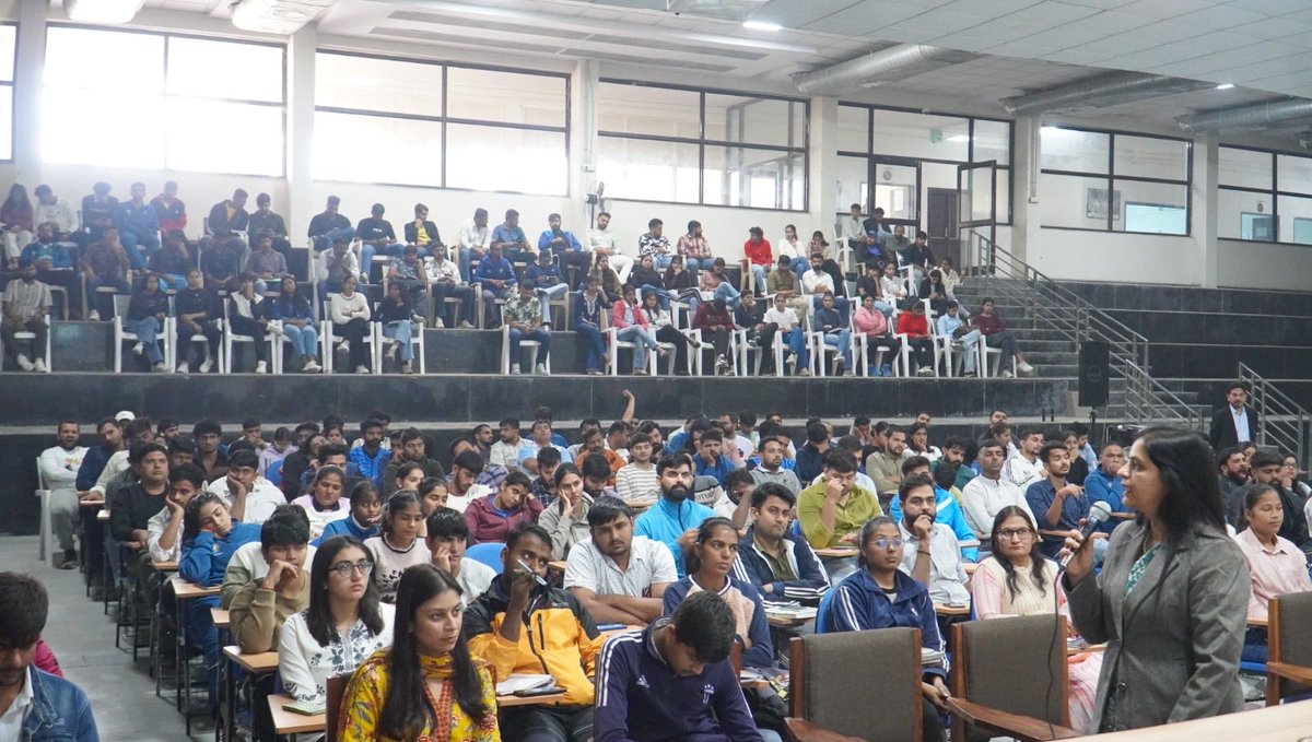 IamMinakshiSeh's tweet image. Sports | Spirit I Session - A Marvellous Day with State and National Medalists at Sports University of Haryana. Overwhelmed with 400 + students who attended, enjoyed and appreciated, my workshop.
#Keynote #speaker