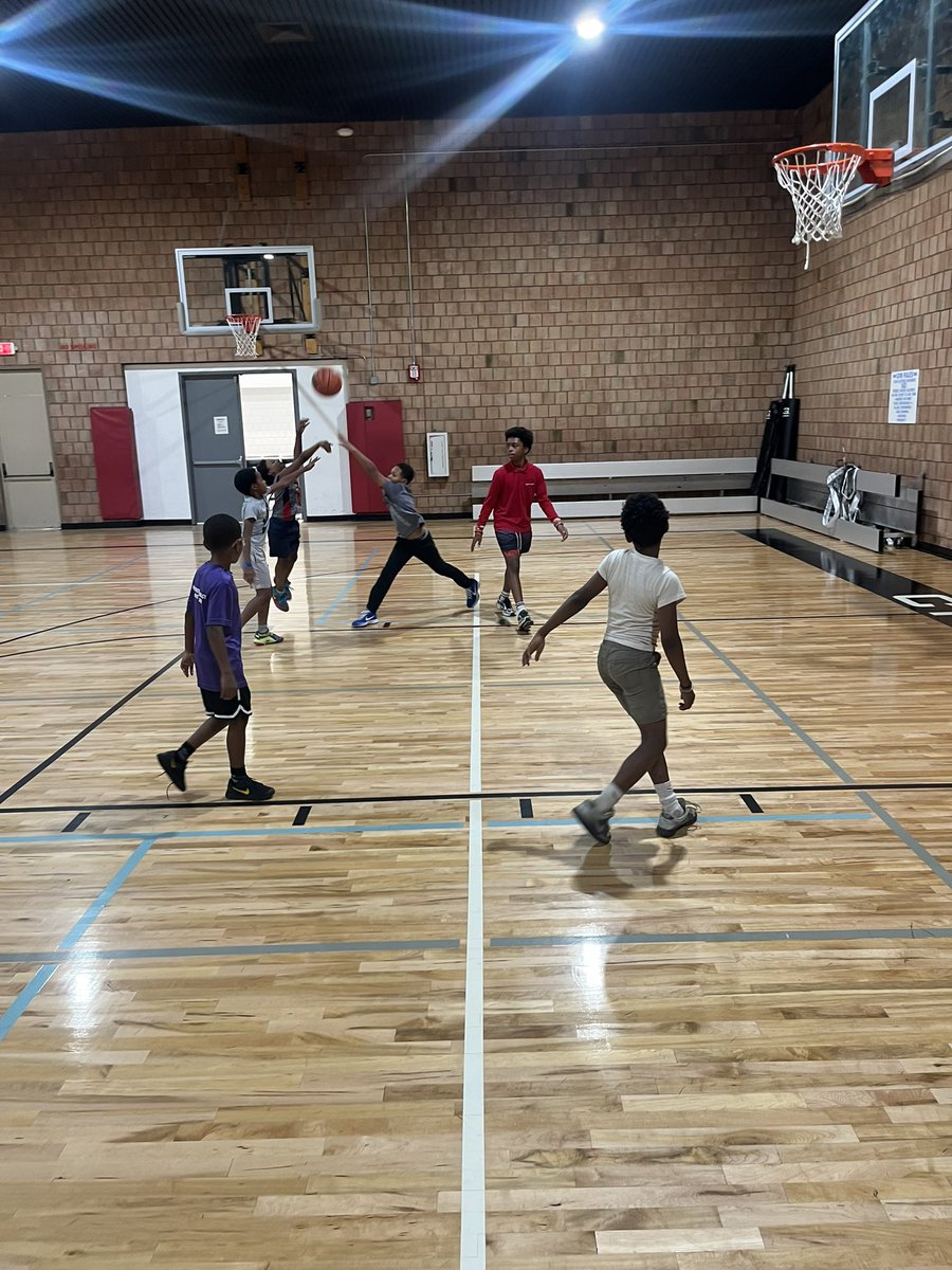 Kalin Lucas tweet media