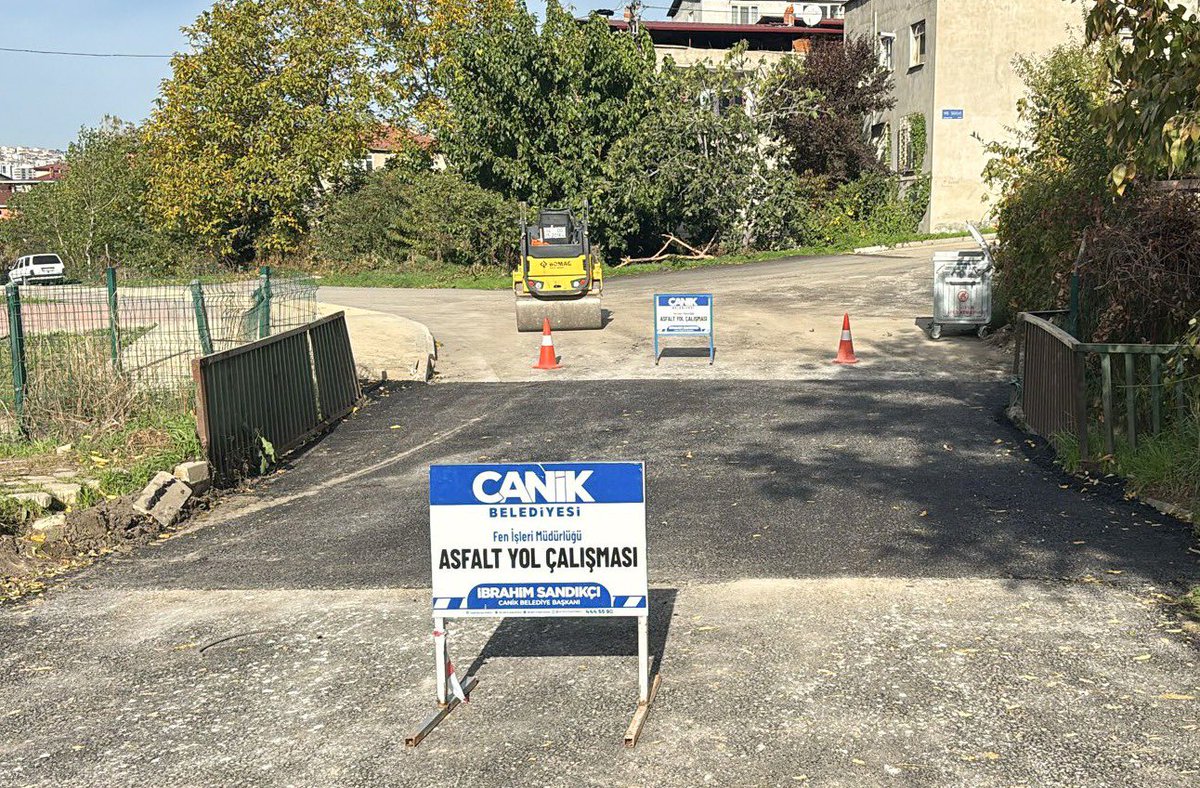 #SevdamızCanikİçin durmak yok, çalışmaya devam 💪

Canik'imizde asfalt yol yenileme çalışmalarımızı hız kesmeden sürdürüyoruz. 👷🚧

#Canik
#CanikİçinAşkla💙