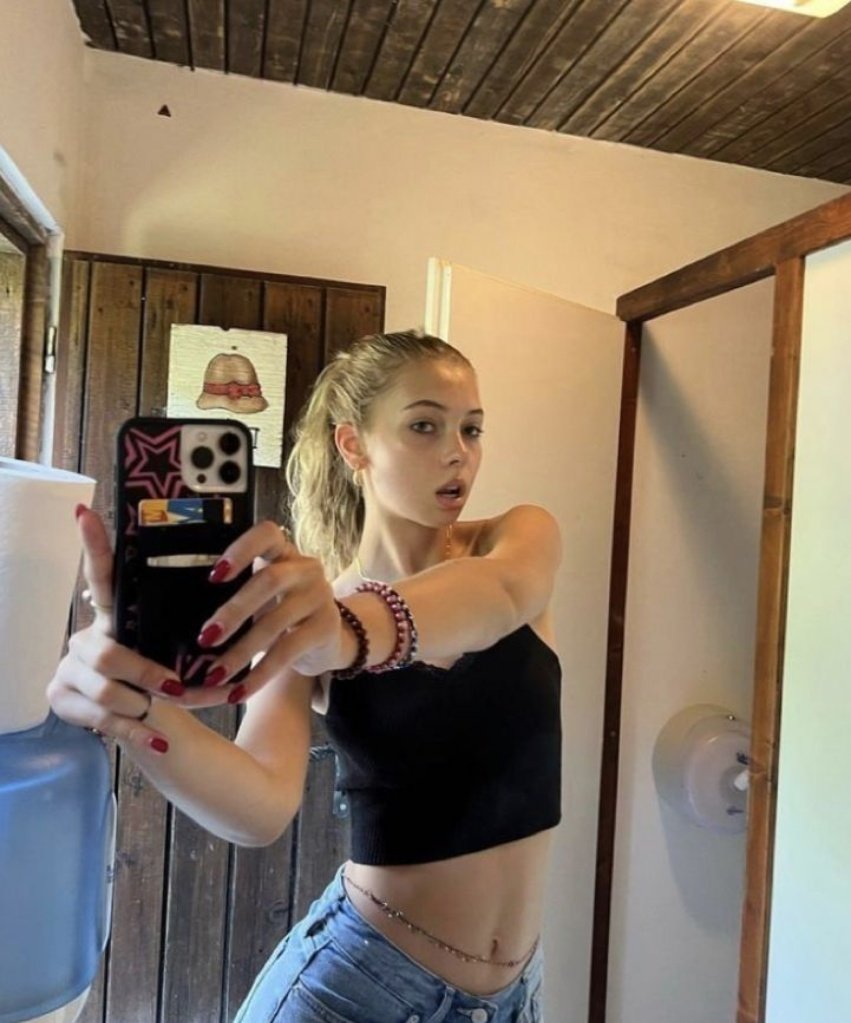 𖤝 ⠆Ez tweet media