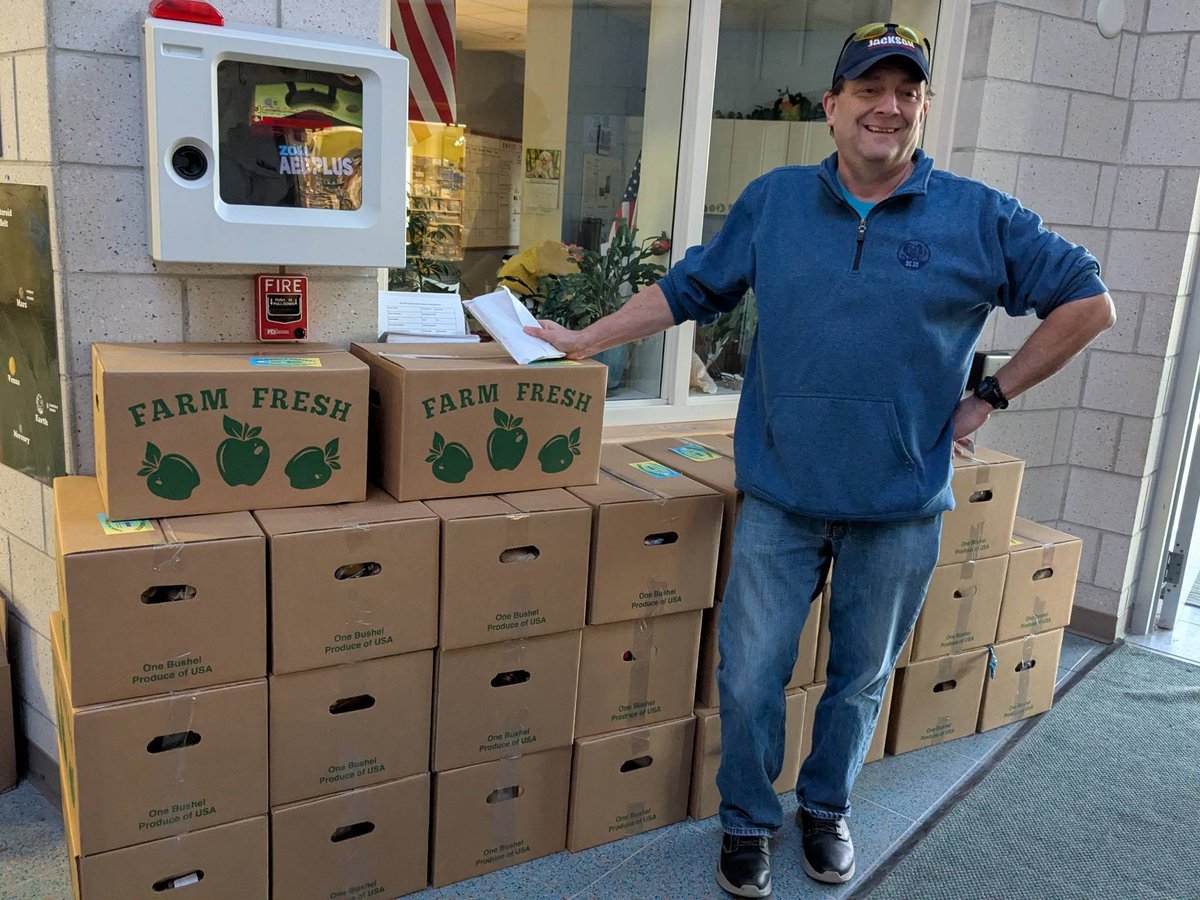 As many of you know, my family relied on relief growing up - much like many other folks in our area. So playing a small role in helping other folks get through tough times means a lot to me. #mepolitics #Solidarity