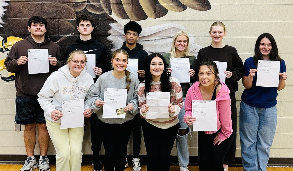 EasternLocalSD's tweet image. Mr. Legg&apos;s Conservation Science class recently complete the Ohio hunter education curriculum and passed the Ohio Hunter Ed certification exam.