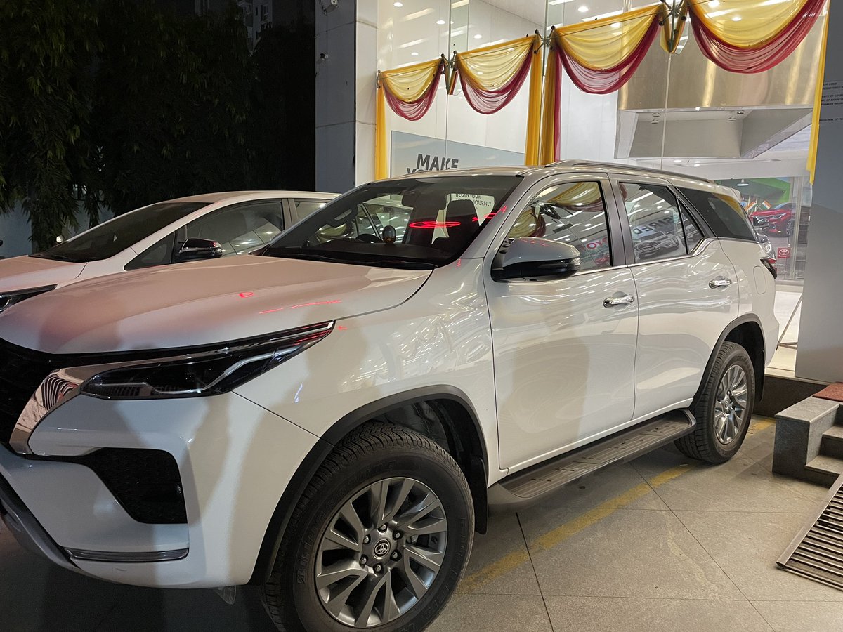 Didn’t trade NY today - was out taking a test drive of the Fortuner. I’ve read mixed reviews online, so I had other options in mind too. But after driving it, man, I loved the car fr! The road presence, build quality, powerful engine, and 4x4 are next level