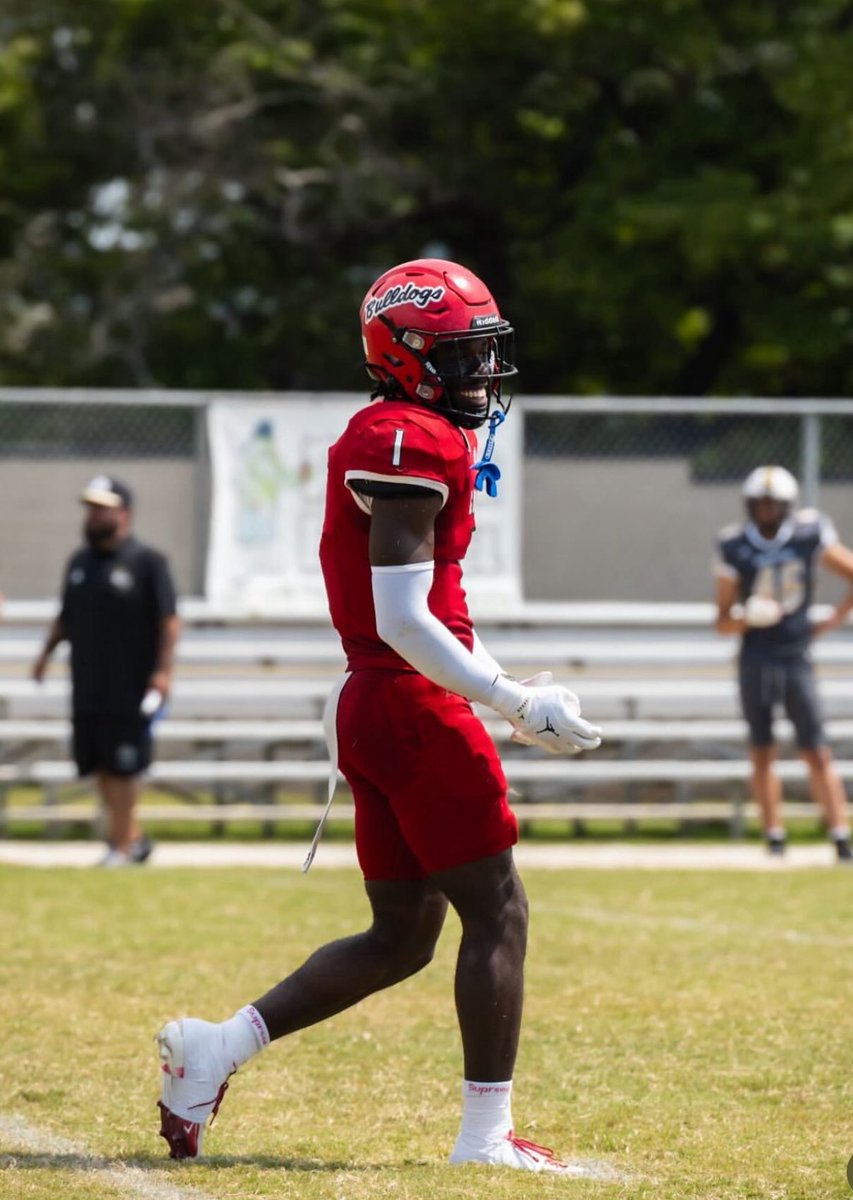 coachjdavis_'s tweet photo. Made my morning hearing about the growth of @jacoreywalker1 over the years, talking to @CoachEaglin123!

@GeorgiaStateFB is getting a dawg on the field, but an even better person!

Remember 2 things

1.) Chin Up, #DONTFLINCH☠️!

2.) You’re #DALEBUILT☠️ so you’re cut different!🫡 https://t.co/2YLvjW2YZl