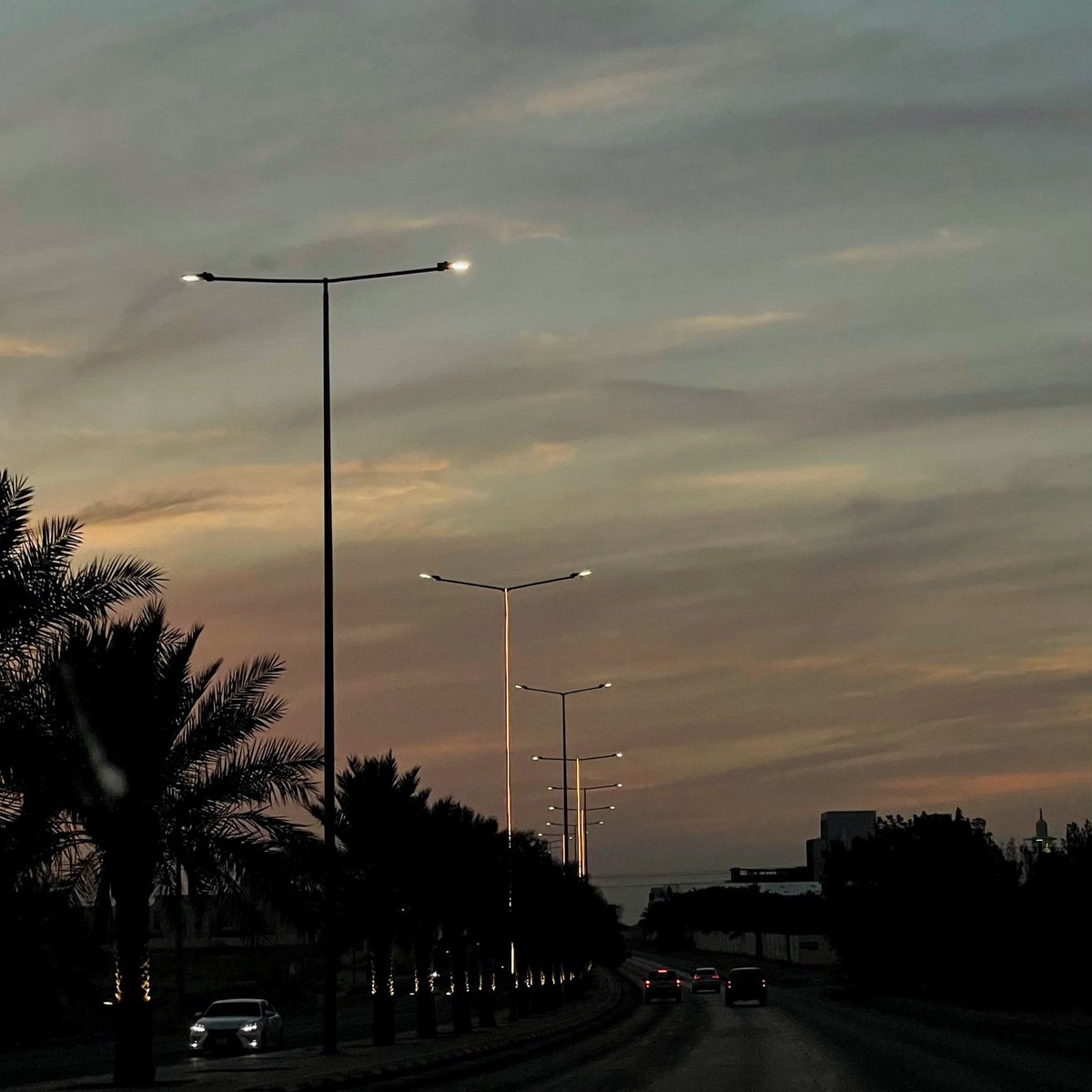 Rubanam_'s tweet photo. غروب اليوم✨ https://t.co/RBzkelY7Pk