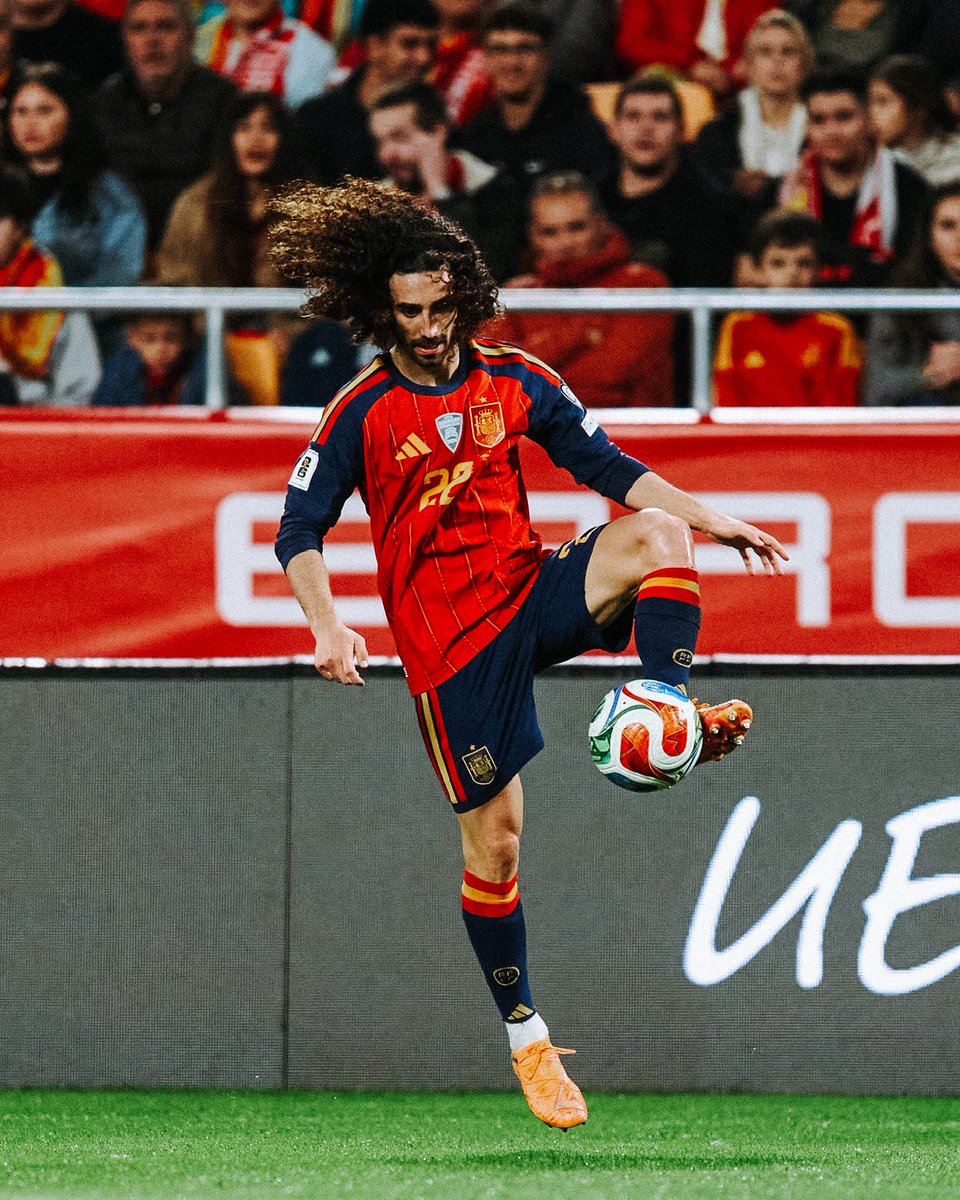 Marc Cucurella tweet media