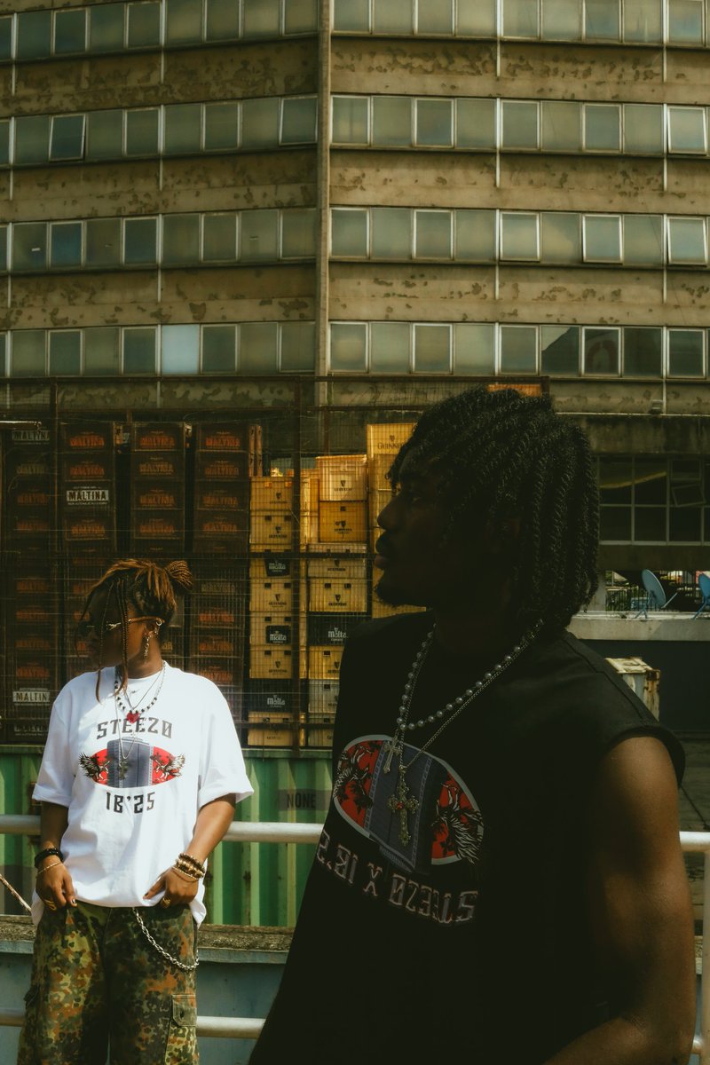 Ibadan25's tweet photo. STEEZØ × IB’25 🌇💎
WHEN OG IBADAN HERITAGE MEETS NEW-AGE SWAG. 
PIECES OUT NOW!
DM TO ORDER📩 https://t.co/Cn3XA7gjKW
