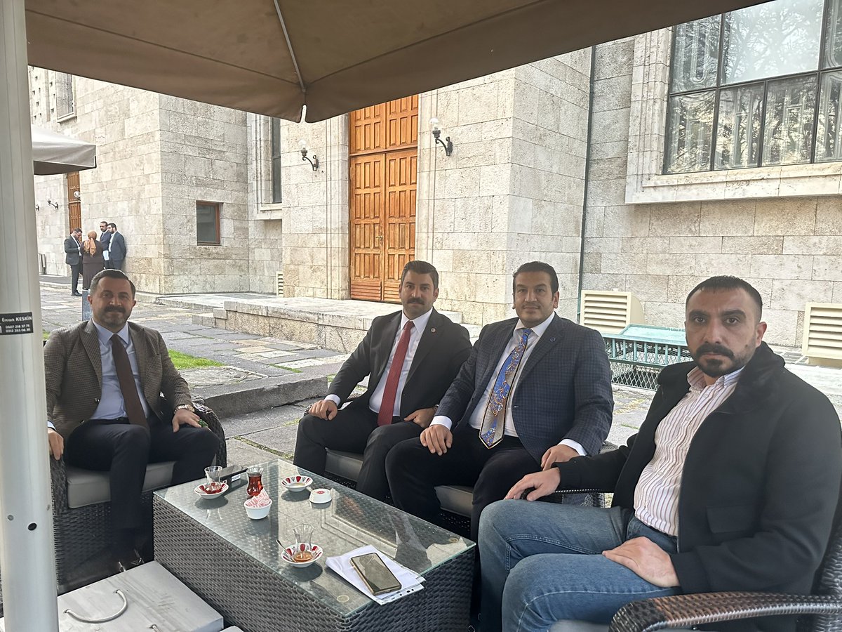 abdullahtacarr's tweet photo. TBMM idare amiri Şanlıurfa Milletvekili Amcaoğlu ibrahim Eyyüpoğlu makamında ziyaret ettik .İlgi alakasından
dolayı teşekkür ederim.. @ibrahimeyyupogl https://t.co/n7xEEmOzN6