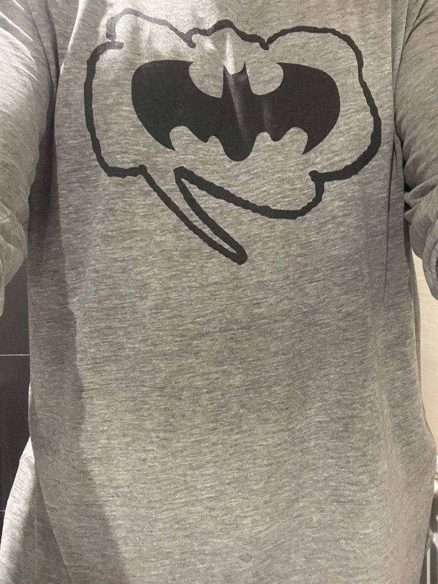 Esta mañana me han hecho una inspección sorpresa en casa por una denuncia de ECOEMBES. Todavía tenía un pijama de Batman puesto cuando han venido. 🤪
Lo increíble es que pertenezco a otro SCRAP (<a href="/ProcircularS/">ProcircularScrap</a> ) y aun así han seguido con ello. No aceptan que haya competencia.