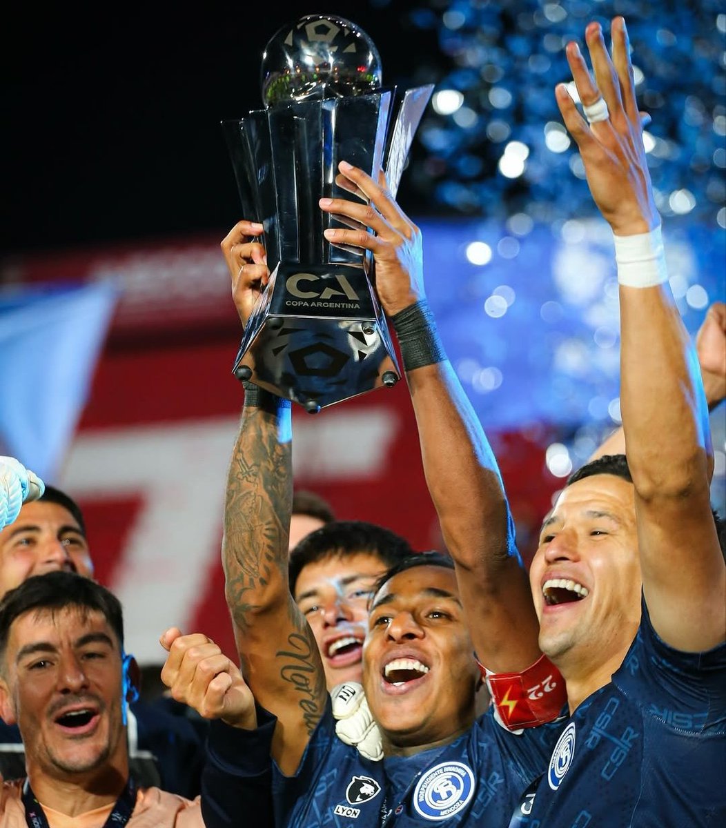 AnaIyticsCSIR's tweet image. #independienterivadavia | 🏆 A 2 semanas del hecho deportivo más importante de la historia de Cuyo.