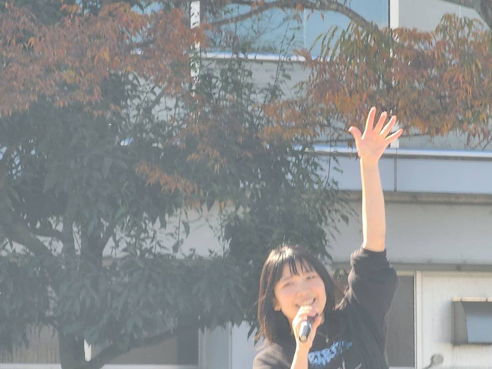 advanceno1's tweet image. 急な依頼で、半ば不可能かな？って思っていましたが、龍野ショッピング特設すてーじを盛り上げてくださっているアーティストの皆さんが、手をあげてくださり全てのステージ枠を埋めることが出来ました。ありがとうございました。

＃なるとも。
＃xilinx.(ｲﾘﾝｸｽ.)
＃ふぁんたす！
＃ぐっちゃん。