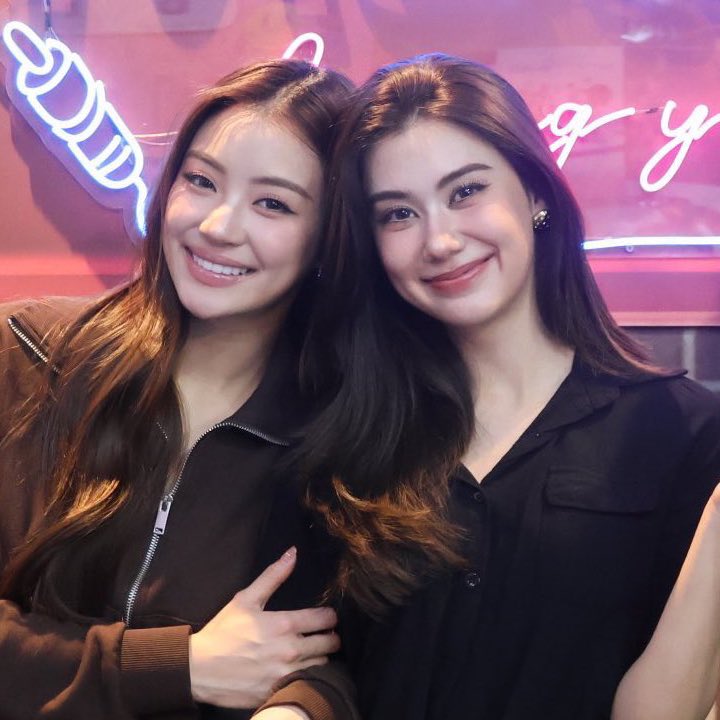 mheenya🦋🧸🌈 tweet media