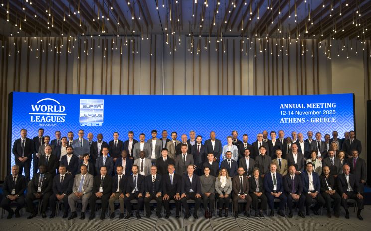 JovinJenkins's tweet image. A productive week at the @WorldLeaguesWLA Annual Meeting in Athens engaging directly with CEOs &amp;amp; executives from the world’s top leagues. Every conversation was a chance to position the @UPL for better governance, stronger partnerships, modern systems &amp;amp; new commercial pathways.