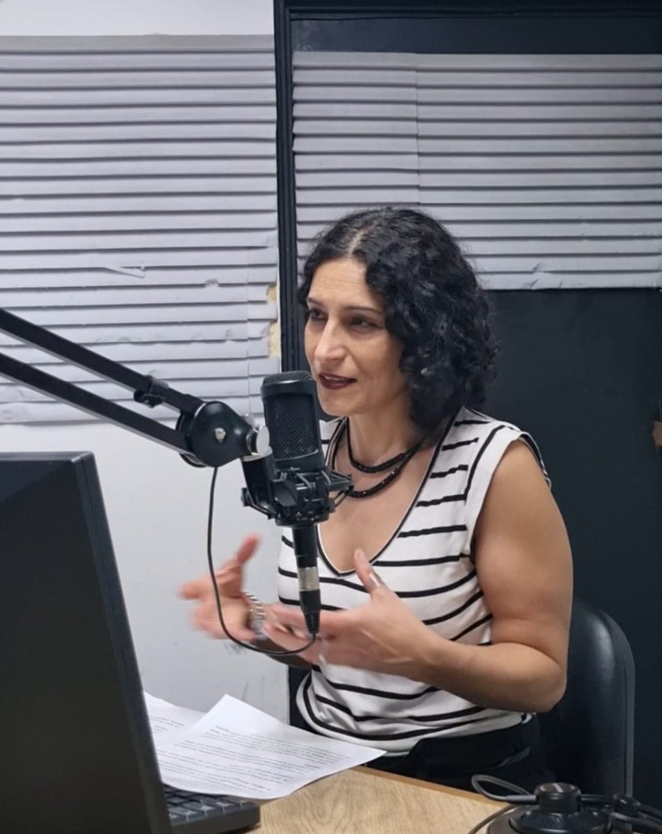 En su columna, Paula Bergero nos cuenta el trabajo de científicos de la Universidad Nacional de La Plata desarrollan esponjas a partir de queratina obtenida de plumas de pollo
adnciencia.com.ar/plumas-de-poll…