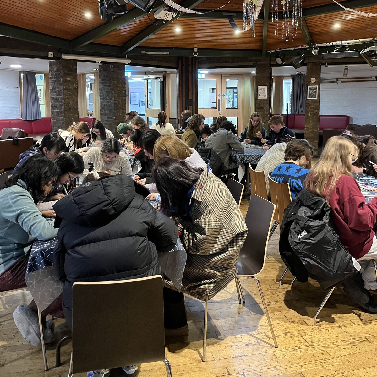 Great to welcome so many students to the Make a Christmas decoration session this afternoon! #TrevelyanCollege #explore #creativity