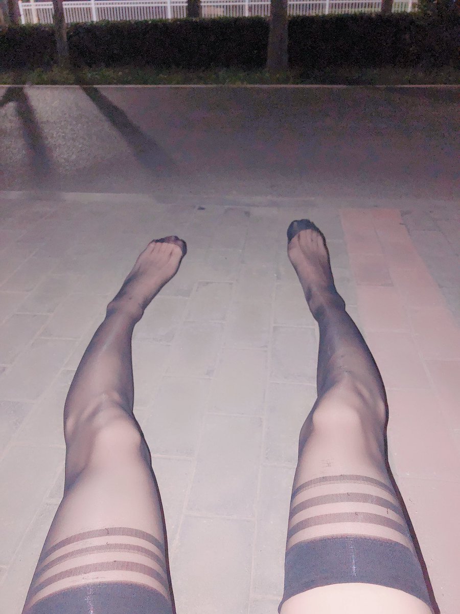 MgSulinger's tweet photo. 炒个冷饭，马路边露出

#伪娘母狗 #伪娘 #男娘 #男娘rbq #雌堕母狗 #淄博男娘 https://t.co/9209f1e5xX