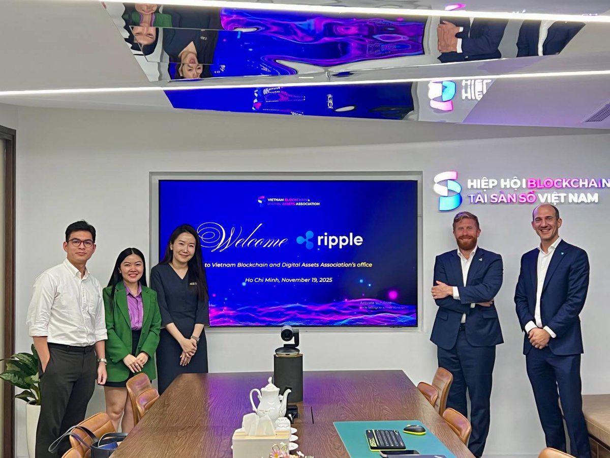 Basal Pay ✈️ tweet media