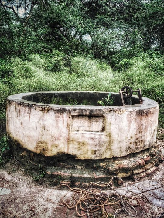 PrasunNagar's tweet image. Hastinapur... The city of Kauravas &amp;amp; Pandavas.... Where the main setting of The Mahabharat developed. 

-- The city was destroyed by the floods in the Ganga, in c. 800 BCE;

-- Reconstructed again in c. 500 BCE, destroyed by fire in c. 200 BCE;

-- Again reconstructed in c. 150…