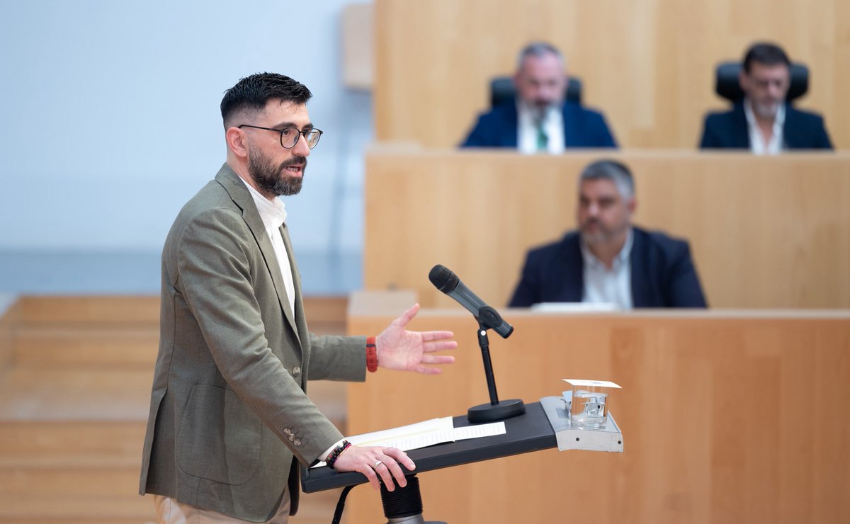 🔉 𝗔𝗨𝗗𝗜𝗢 | El alcalde de #Campillos alza la voz desde la Diputación por el bloqueo de expedientes por la Delegación de Agua

➡️ cadenaser.com/andalucia/2025…

💻 Más info en <a href="/SER_Antequera/">SER Andalucía Centro Antequera</a>