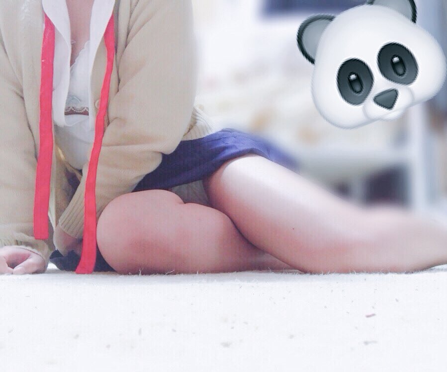 mxkmheadxtyq's tweet photo. 【超朗報！まだみんな知らない神サイト！無料ポイントあり！】 ⇒ https://t.co/6BW3LhOjKX ここ、日本一、いや世界一エロイ子が多いんじゃないかな？ チャットもできるし、試してみれば？？ https://t.co/b3JStbgVgn