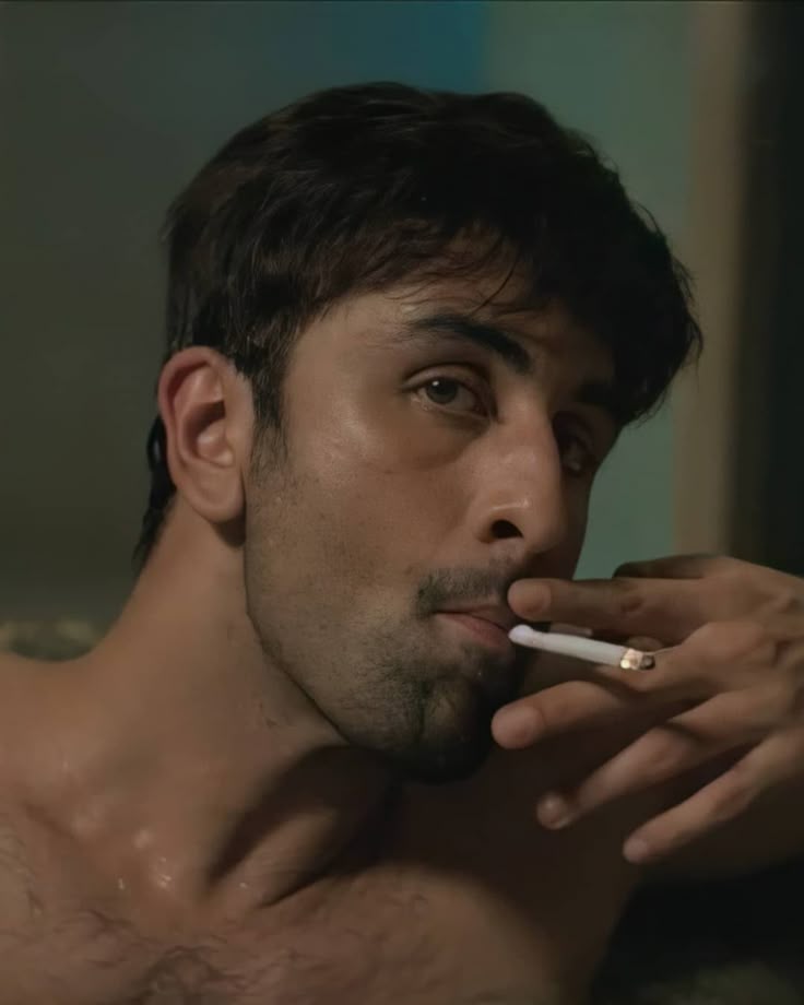 tumharacandy's tweet image. Agree or not, but #AkshayKumar and #RanbirKapoor are the GREATEST ACTORS India has ever produced

Their versatility is unmatched, ranging from comedy and action to intense drama and romance,  they can pull off any role with absolute ease