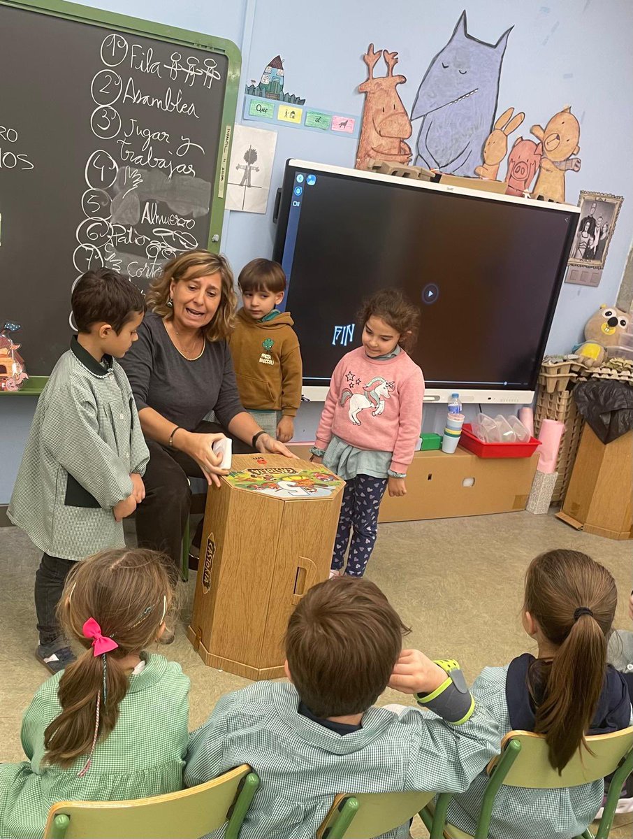 Un poquito de magia en el aula de 5 años. #yosoydelelvira #megustamicole #puedesxontarconmigo